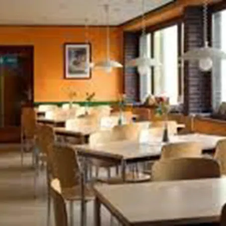 Hotel Ernst Reuter *